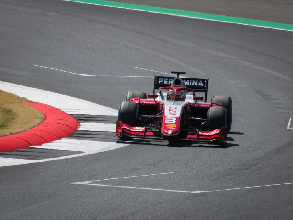 Formula 2 2018 fia
